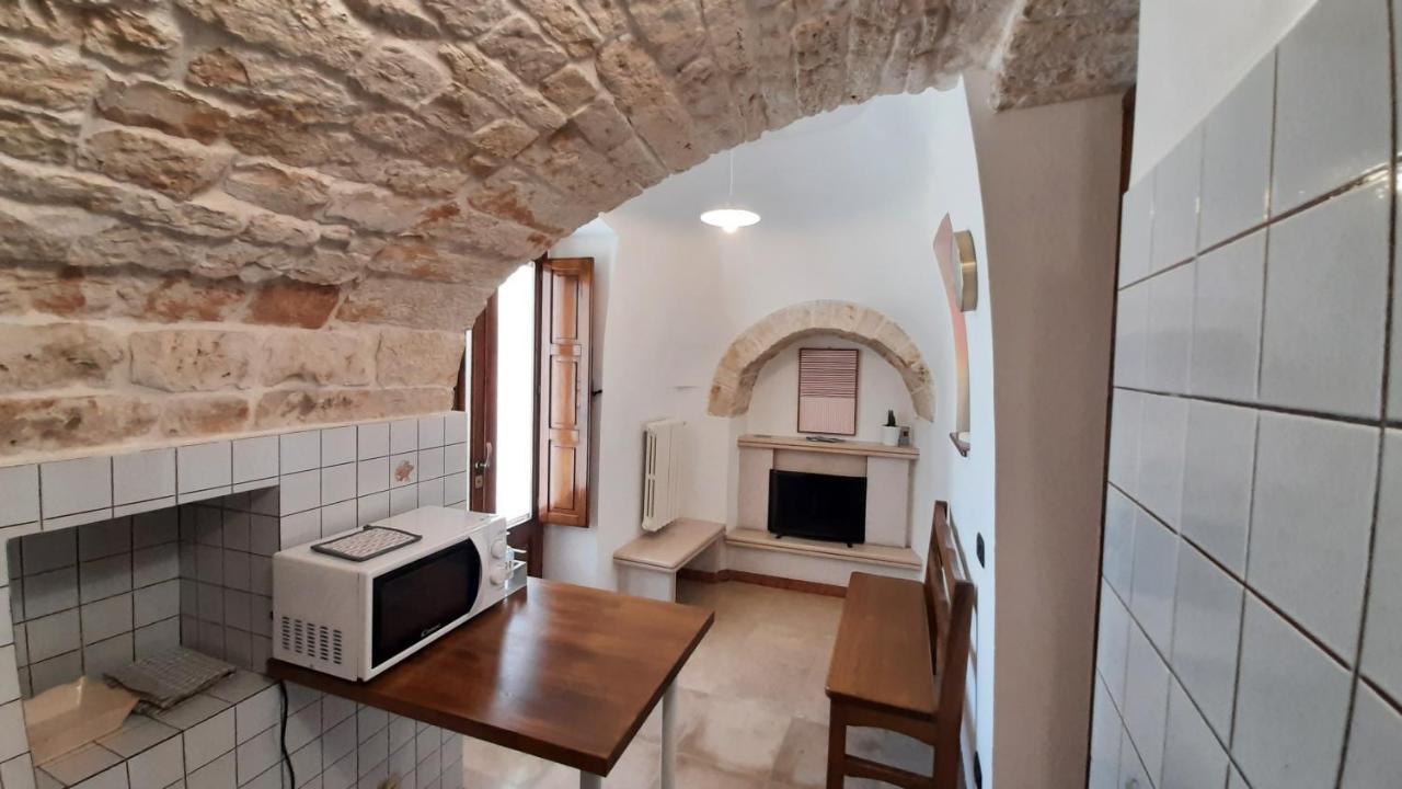 Capodigallo Holiday Trullo Monte Santo Alberobello Eksteriør billede