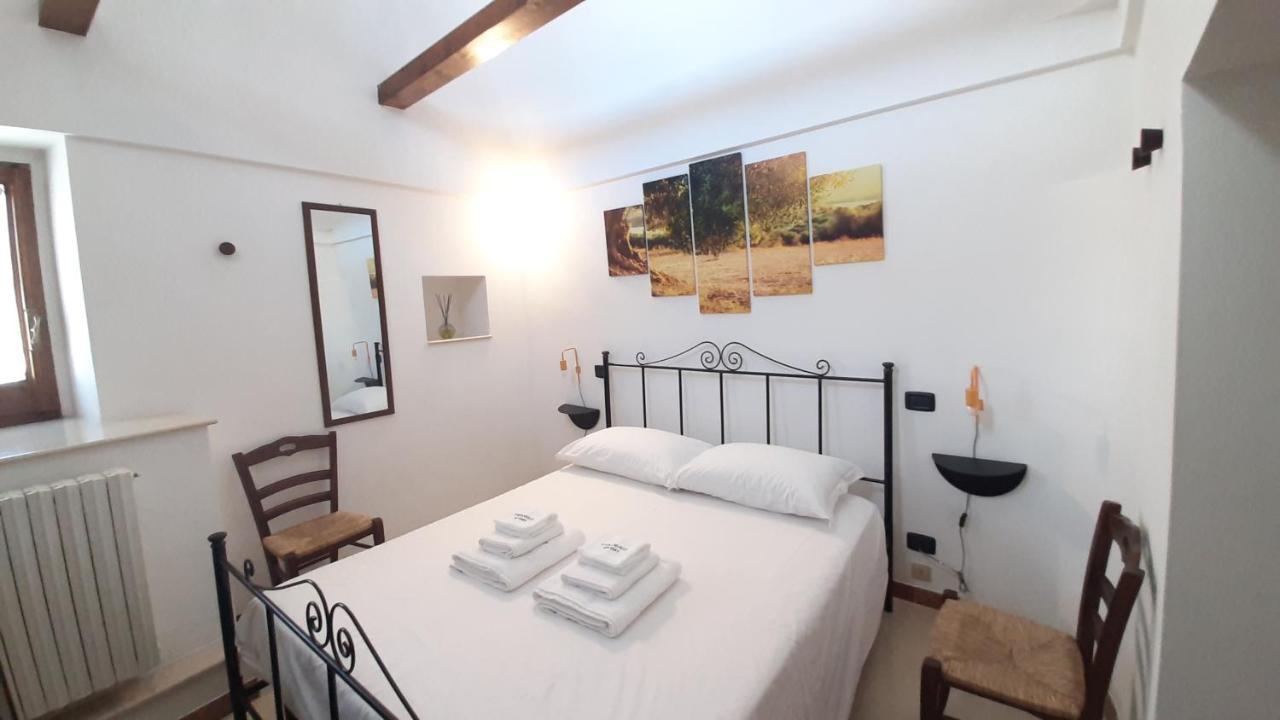 Capodigallo Holiday Trullo Monte Santo Alberobello Eksteriør billede