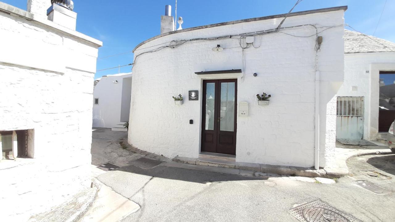 Capodigallo Holiday Trullo Monte Santo Alberobello Eksteriør billede